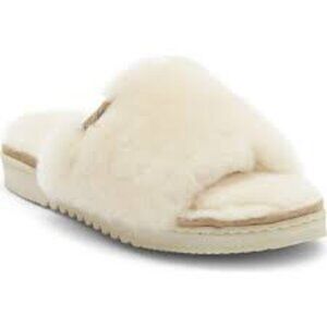 NIB EZ Feet Genuine Shearing Two Band Sandal NATURAL